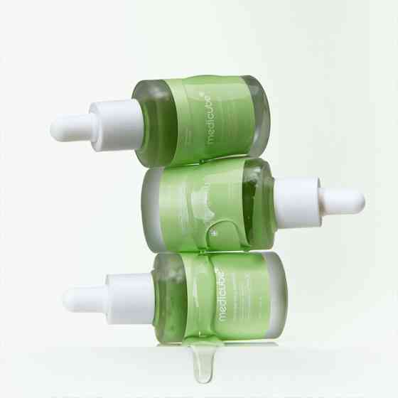 Успокаивающая сыворотка с экзосомами и центеллой Exosome Cica Ampoule Medicube 30 мл Киев