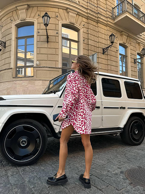 Жіноча подовжена оверсайз сорочка в анімалістичний принт щільний джинс Одеса - фото 7