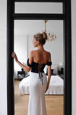 Женский классический романтический корсет, плотный атлас на подкладке. Черный, 44 Одесса