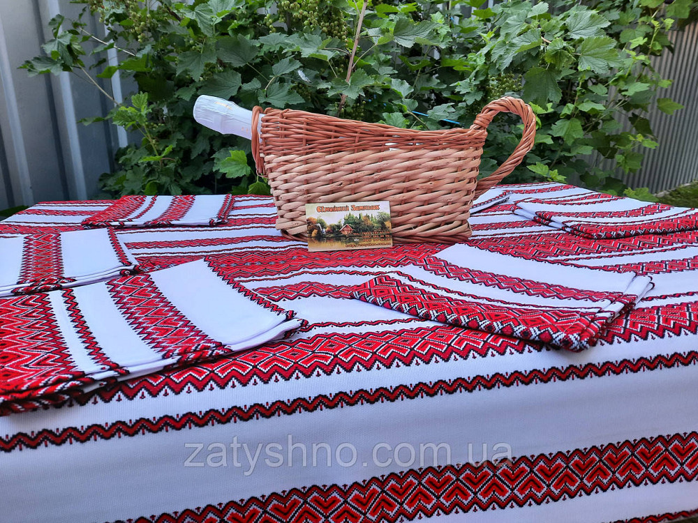 Скатертина з вишитими серветками червона Київ - фото 6