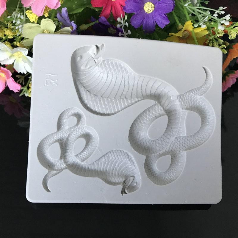 Силиконовая форма Кобра 125 на 105 мм серый Киев - изображение 9