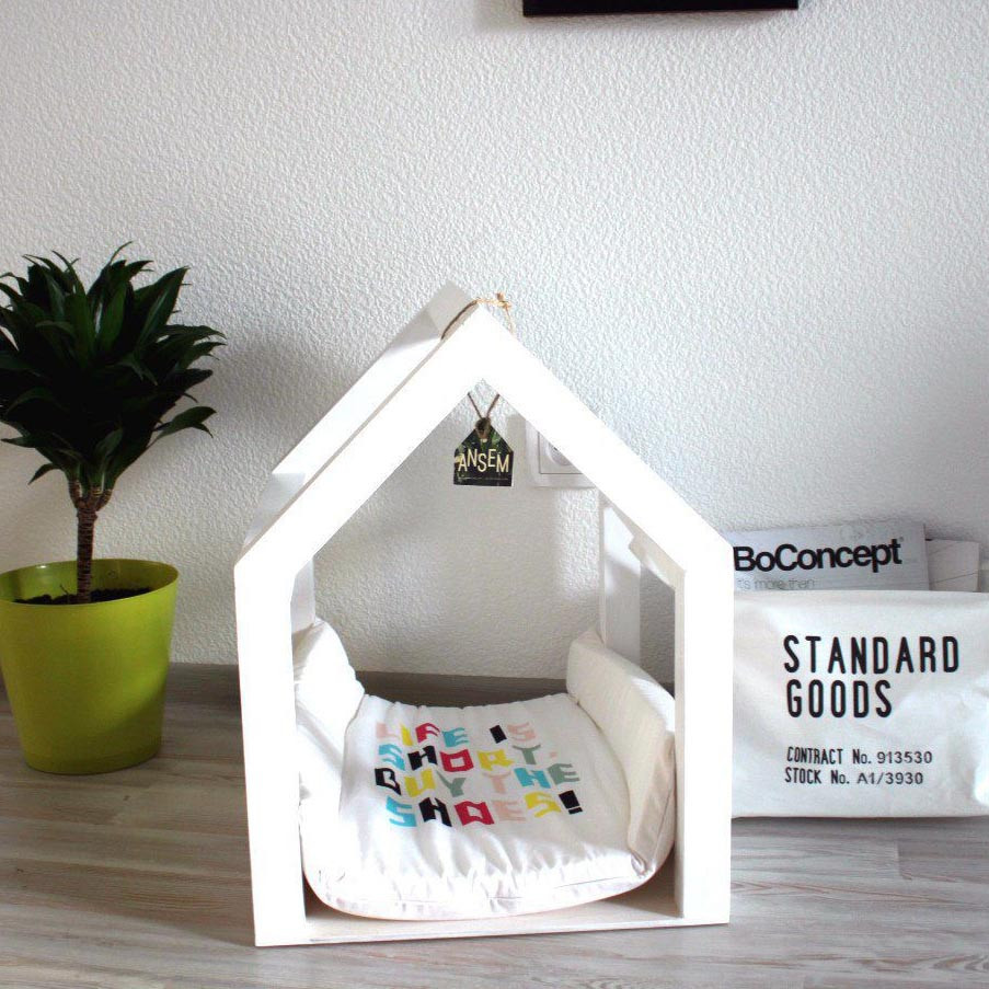 Лежак для кошки 