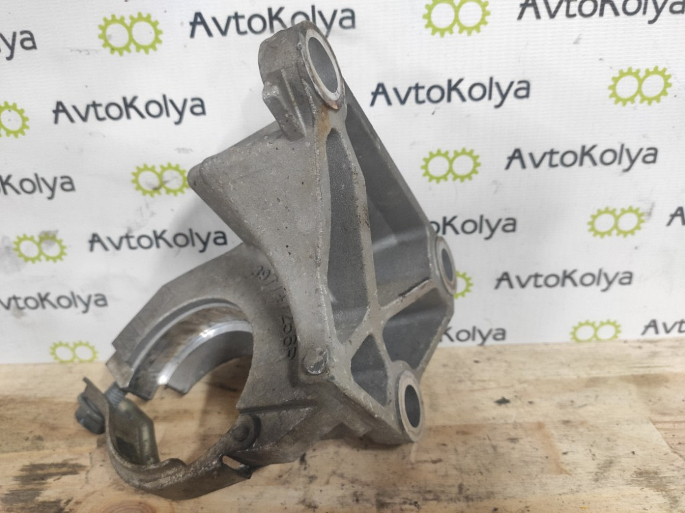 Кронштейн промвала Renault Megane 1.6 dci 2008-2015 (397747256R) Ковель - изображение 1