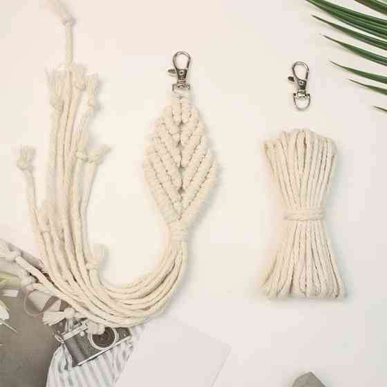 Набор макраме ручного вязания и для рукоделия брелока 