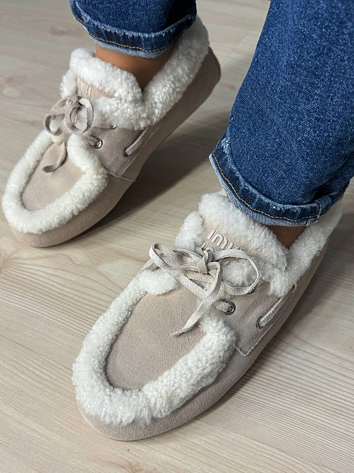 Ботинки женские Hengji 992-11 замшевые мокасины на меху с опушкой бежевые, 38, 24,5 см Киев - изображение 17