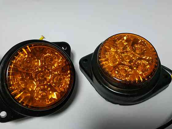 Габаритный фонарь TSL-02 12-24V Yellow Винница