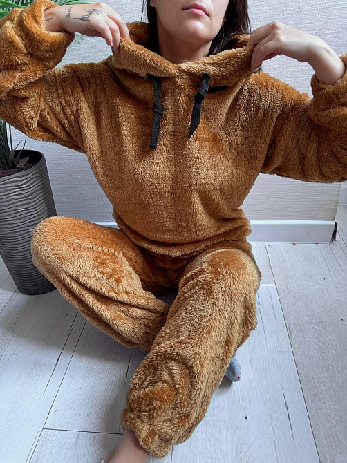 Теплый женский плюшевый костюм двойка плюшевый двухсторонний мех Песочный Одесса - изображение 4