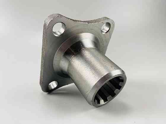 Фланець роздавальної коробки опори проміжної внутрішній шліц МТЗ Мукачево