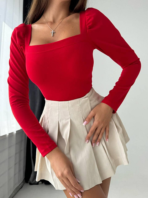 Женская базовая кофта с квадратным вырезом креп-дайвинг Красный, 46/48 Одесса - изображение 1