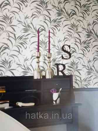 Шпалери вінілові на флізеліні Marburg Chelsea 0.53х10 дрібна сітка чорні гілки листя з блиском на білому Київ