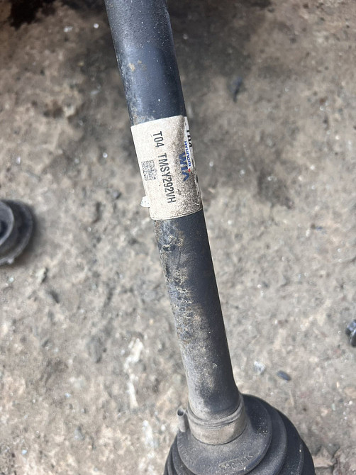 Ліва напівось Kia Sportage 2016-2020 (АКПП і МКПП) Київ - фото 1