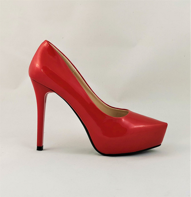 Жіночі Червоні Туфлі на Каблуку Шпильке Лакові Модельні (розміри: 36,38) - 16-2 Дніпро - фото 2