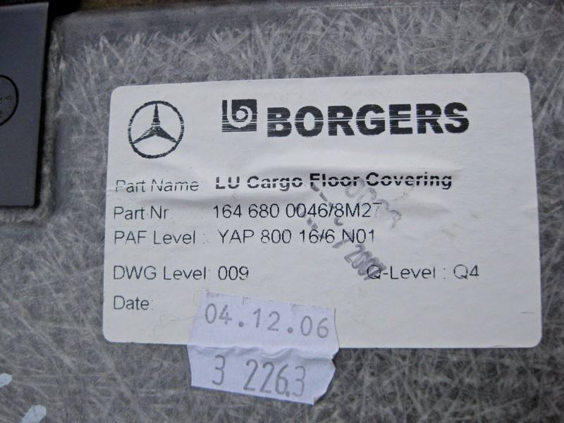 Mercedes-Benz  A1646800046 8M27 Підлога багажника передня частина бежева GL X164 Одеса - фото 3
