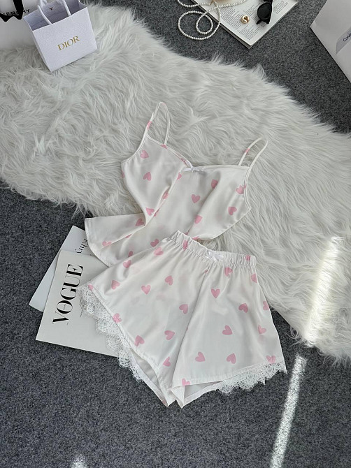 Женская базовая повседневная домашняя шелковая пижама с кружевом Черный, 44/46 Одесса - изображение 1