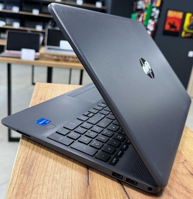 Ноутбук: HP 250 G9- Core i5 1235U 10 ядер/ 8Gb. /256Gb. NVME /Full HD Харьков - изображение 3