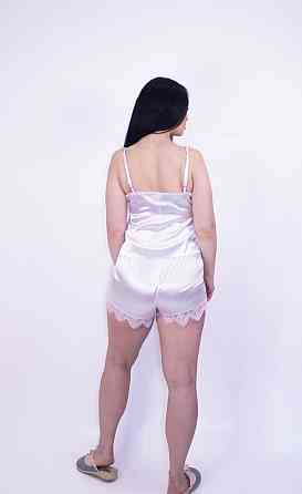 Піжама жіноча атласна з мереживом майка + шорти Білий S Харків