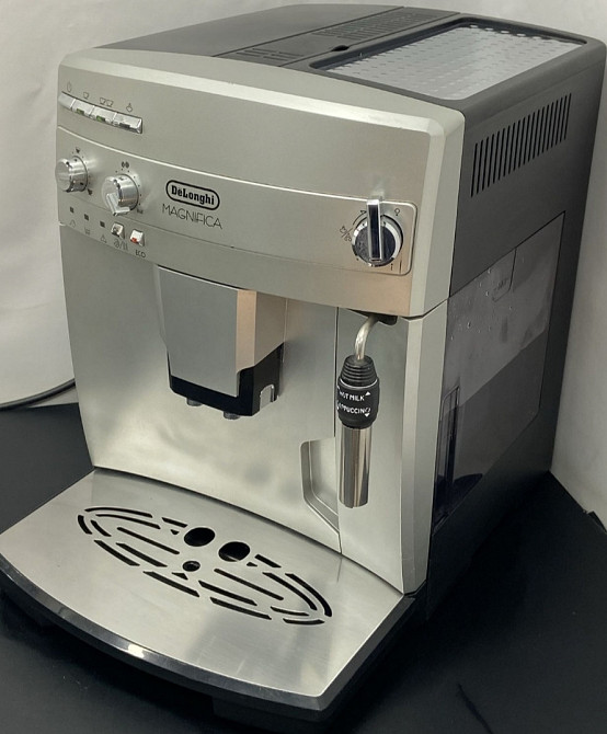Кофемашина Delonghi Magnifica. Киев - изображение 3