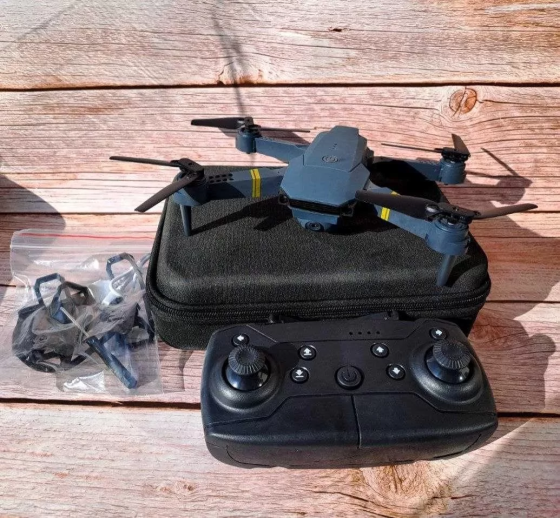 Тренувальні квадрокоптери дрон S89 Е88 4K (політ 18 хв) до 400м Вінниця