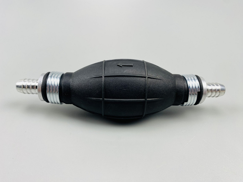 Ручний насос для перекачування рідини з клапаном масло-бензостійка гума алюмінієві наконечники d=10 мм Мукачево - фото 3