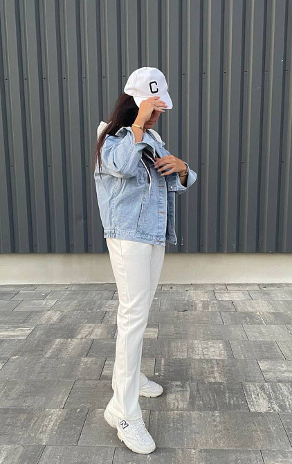 Джинсова куртка жіноча оверсайз з білим капюшоном р 42-46 Харків - фото 4