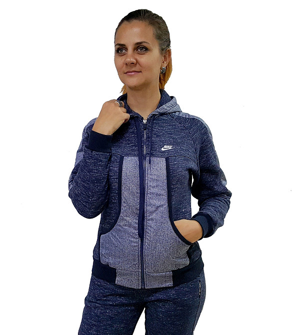 Костюм женский теплый Nike .р.S-L(44-48). 42 Киев - изображение 1