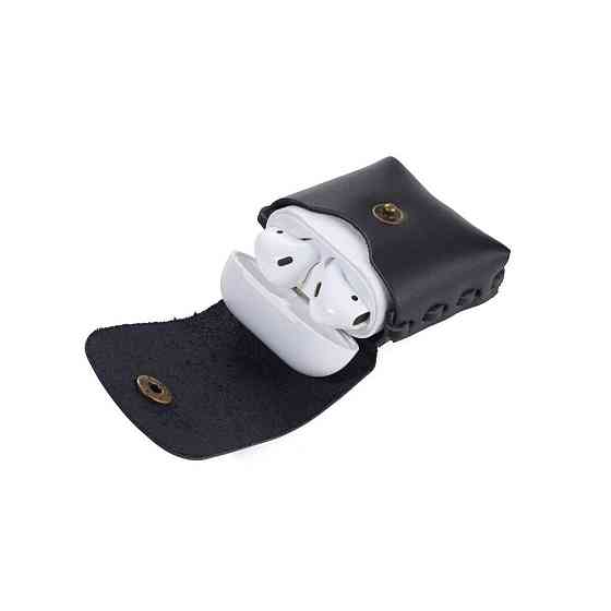 Чехол для наушников Troika Airpods натуральная кожа Черный Киев