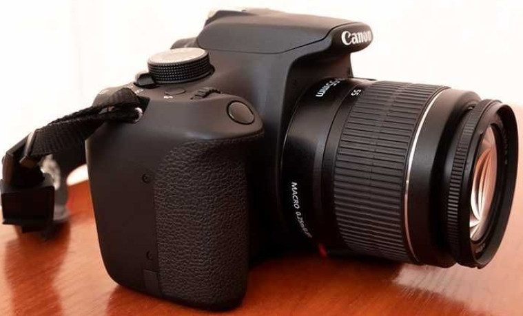 Дзеркальний фотоапарат Canon EOS 1200D Киев - изображение 1
