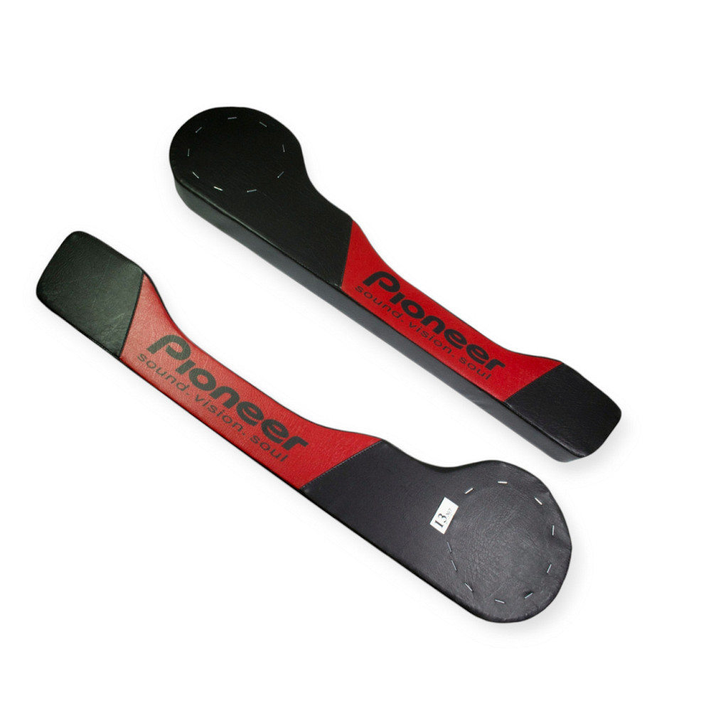 Карман аккустический 2101-07 d-13см красный (2шт) кожзам двери Мукачево - изображение 1