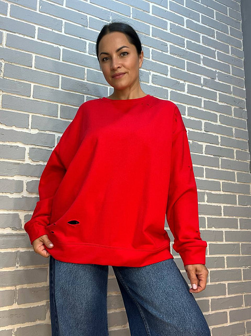 Свитшот женский Joy One 6969 оверсайз удлиненный однотонный порезы one size красный, красный, one size Киев - изображение 18