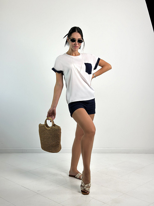 Стильный костюм с шортами 