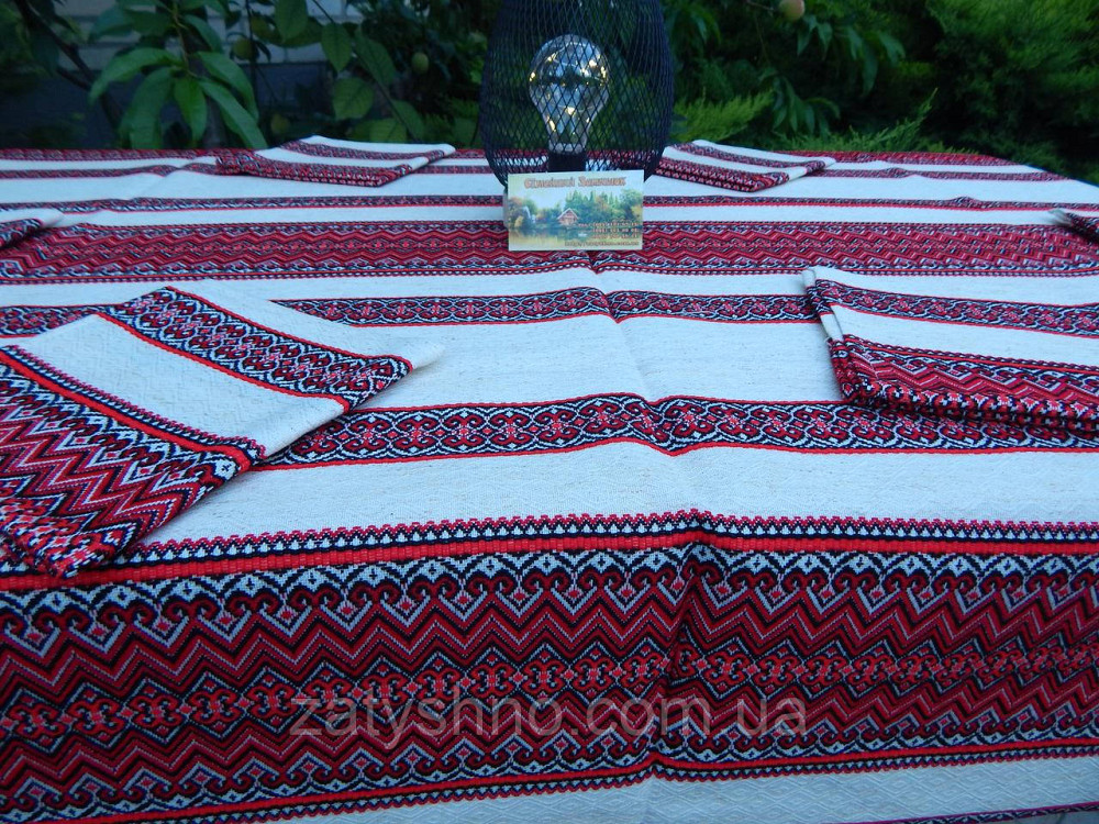 Вышитая скатерть с салфетками на льне Киев - изображение 10