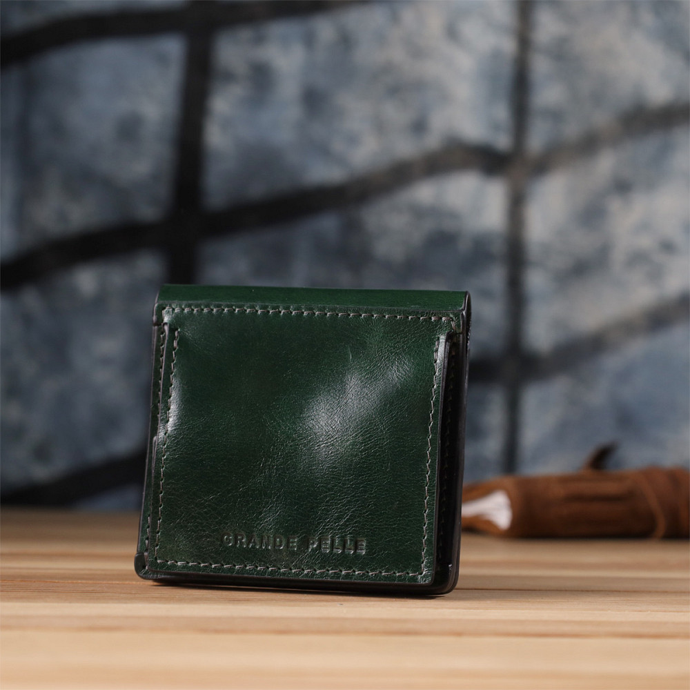 Компактний гаманець у дві складення з натуральної гладкої шкіри GRANDE PELLE 22946 Зелений Київ - фото 10