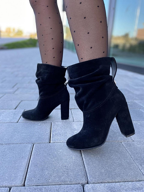 Nivelle Жіночі черевики NIVELLE чорні натуральна замша каблук 10см висота 15см (5051/9506-9534) Коломия - фото 8