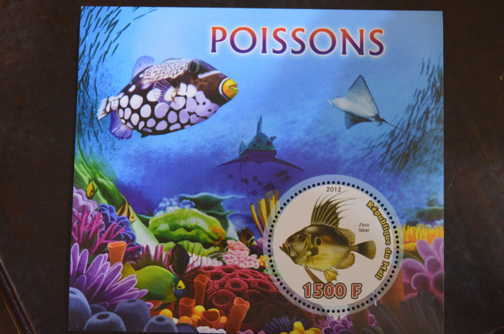 Мали. Марки. Фауна. Блок. 2015 год (В-3) Полтава - изображение 1