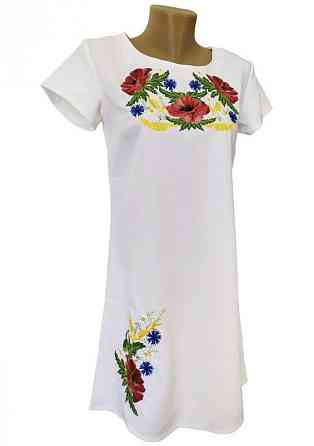 Повседневное вышитое женское платье с вышивкой ярких цветов Киев