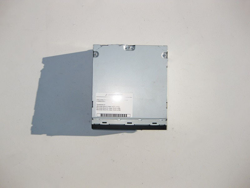 Mercedes-Benz  A1669069800 DVD-плеєр в підлокітник для задніх пасажирів E-Class W212 GL GLS X166 ML GLE W166 Одесса - изображение 1