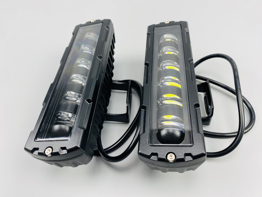 Прямокутна протитуманна світлодіодна лампа для позашляховиків фара 30W LED 6 Led діодів 3D лінза 9-32V Мукачево - фото 5