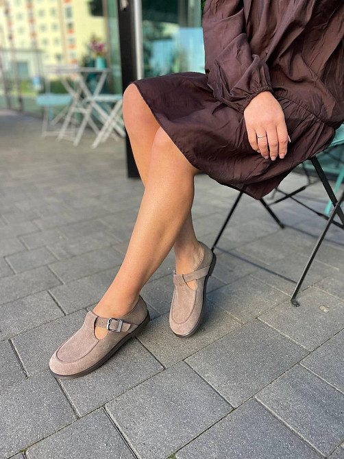 Vanessa Стильні замшеві лофери жіночі з ремінцем T-304-05 капучино весна-осінь р. 36-40 / Лофер Коломия - фото 2