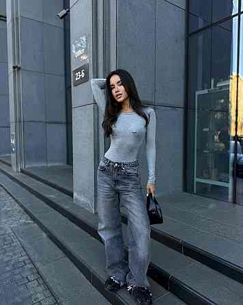 Жіночй базовий боді з акцентним пірсінгом на грудях віскоза Одеса