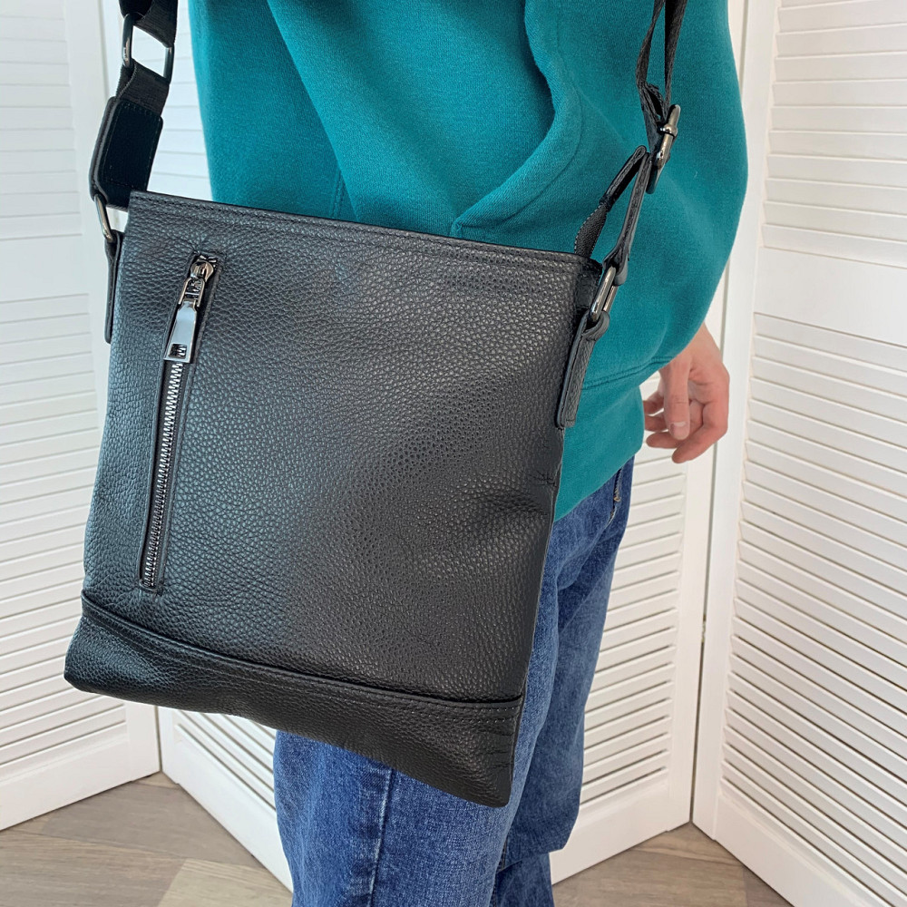 Сумка чоловіча з натуральної шкіри повсякденна через плече барсетка, чорнаMasterSem Київ - фото 5