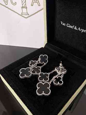 Сережки Van Cleef длинные на 4 элемента черная эмаль покрытие белым золотом / упакованы в мешочек Одесса