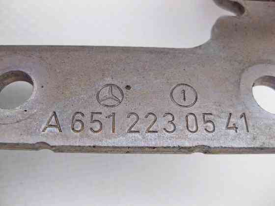 Mercedes-Benz  A6512230541 Кронштейн - вуха передня двигуна OM651 R4 2.2 cdi E-Class W212 C207 C-Class W204 CLS C218 S-Class W221 Одесса