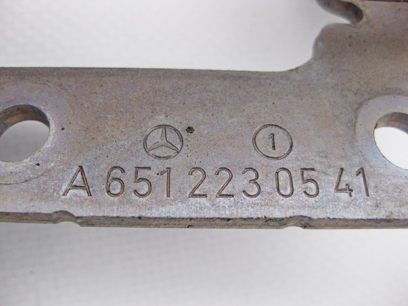 Mercedes-Benz  A6512230541 Кронштейн - вуха передня двигуна OM651 R4 2.2 cdi E-Class W212 C207 C-Class W204 CLS C218 S-Class W221 Одесса - изображение 3