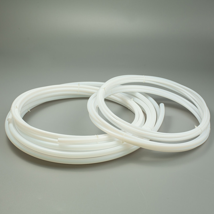Трубка PTFE тефлонова 1 м 2x4 мм, для філамента 1.75 мм 3D-друк температура -180~250°C Київ - фото 5