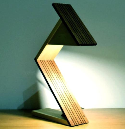 Светильник настольный 