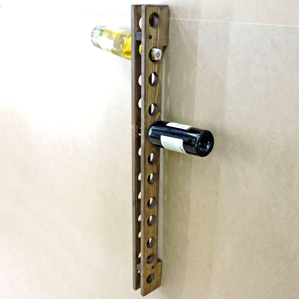 Настенная винная полка 