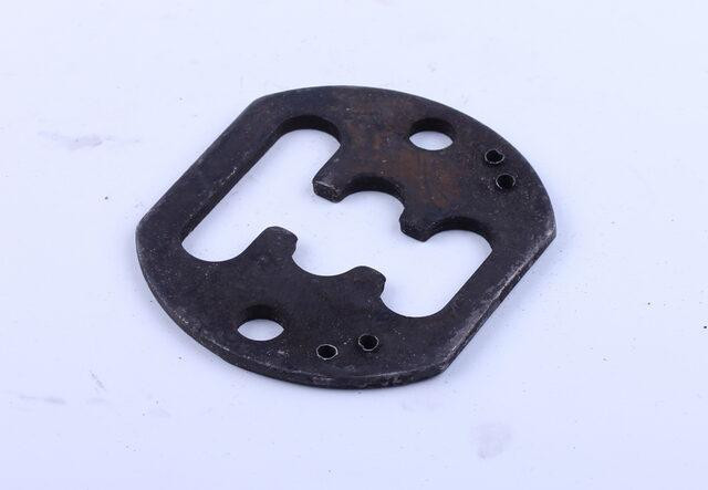 Направляющая рычага переключения передач Хинтай 120/220 Мукачево - изображение 1