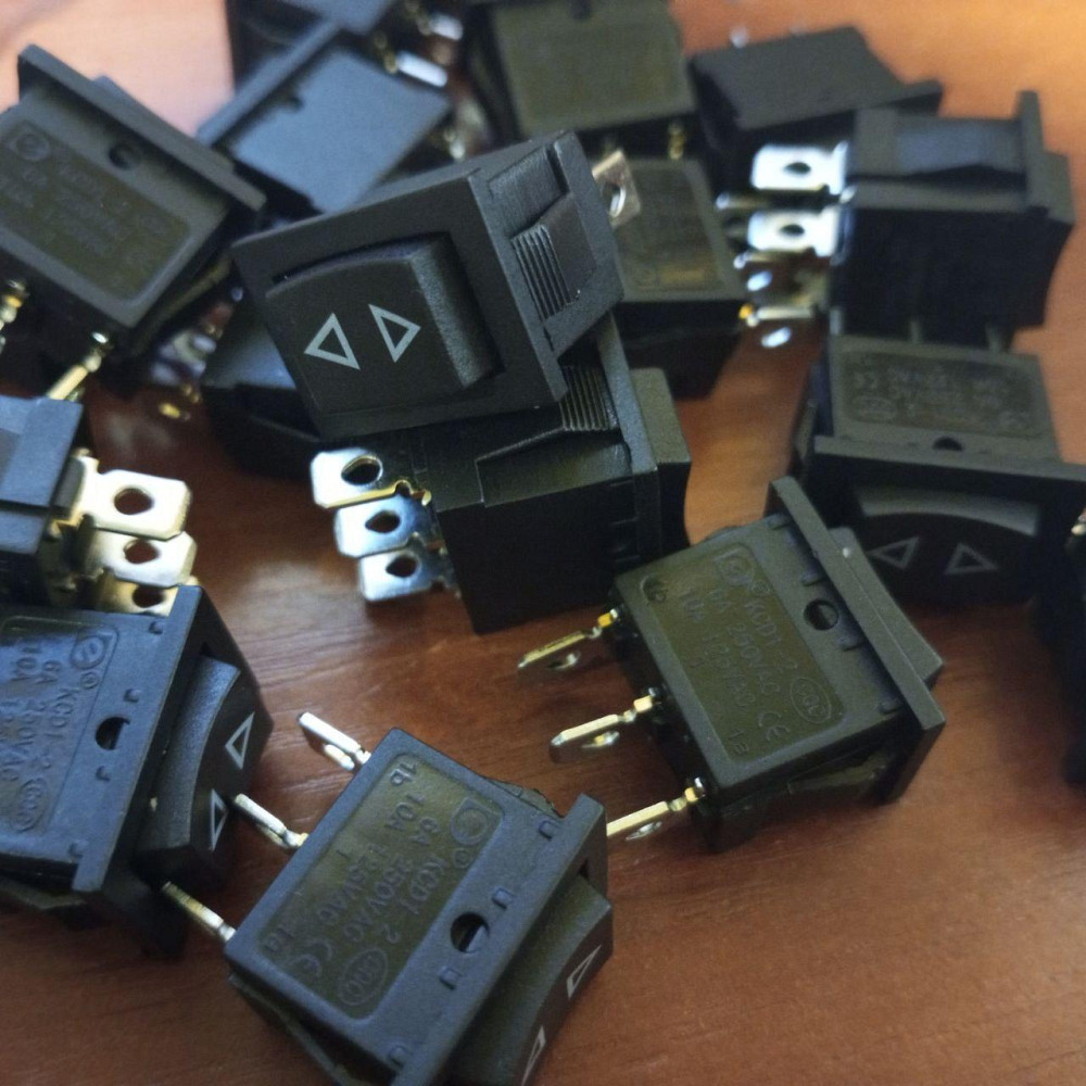 Перемикач Daier KCD1-2-103 BK, ON-OFF-ON, 3pin, 6A 250VAC Полтава - фото 1