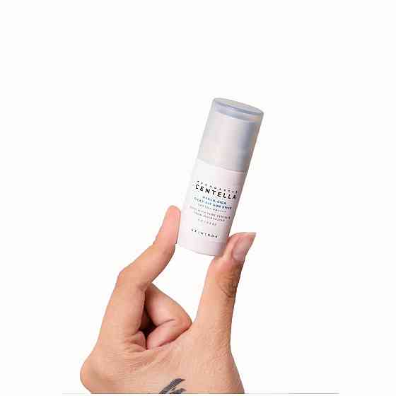 Солнцезащитный стbк с шелковым финишем Madagascar Centella Hyalu-Cica Silky-fit Sun Stick SKIN1004 7 г Киев