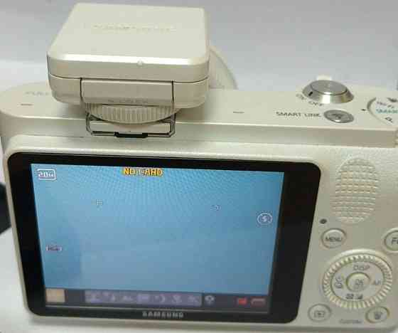 Фотоапарат Samsung 1000NX Киев